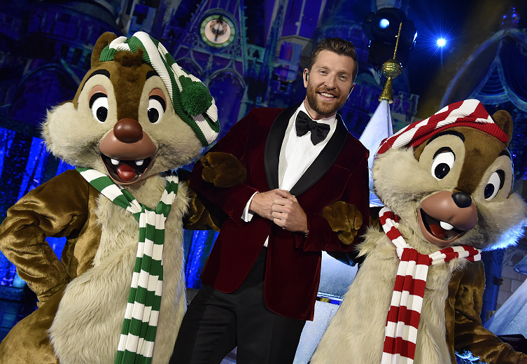 Disney Parks Presents: A 25 Days of Christmas Holiday Party