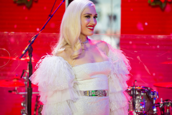 Gwen Stefani Looked Like a Winter Wonderland on NBC's 'Today'!