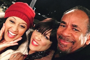 The Cast of 'Sister, Sister' Reunites for a Christmas Movie!