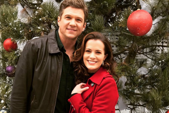 Melissa Claire Egan, Marc Blucas & Patti Murin Are Filming a Hallmark Christmas Movie