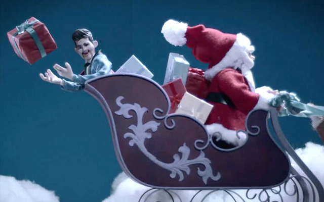 Michael Bublé Releases New Version of 'White Christmas'