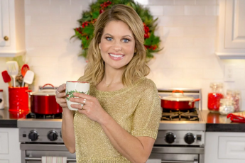 Hallmark Will Christmas Preview Specials in October!