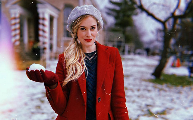 Brittany Bristow is Filming a New Christmas Movie!