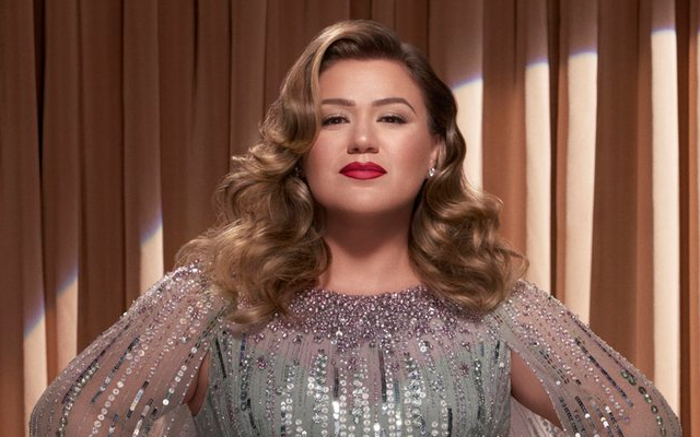 Kelly Clarkson Announces New Single, 'Christmas Isn't Canceled (Just You)'