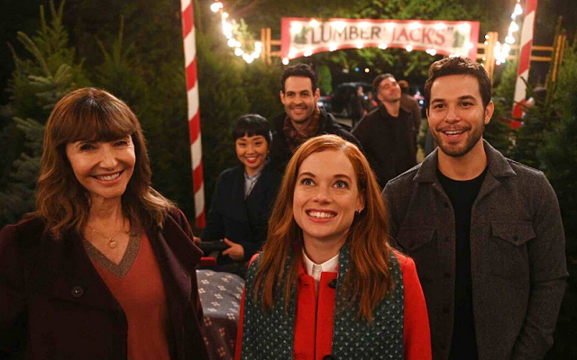 "Zoey's Extraordinary Christmas" — Watch the Trailer!