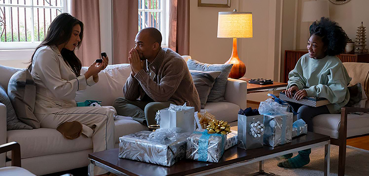 Trailer: Zoey Deutch, Kendrick Sampson & Shay Mitchell Star in 'Something From Tiffany's' This Holiday Season!