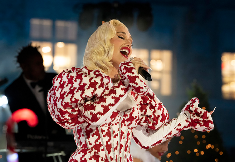 NBC's 'Christmas in Rockefeller' Airs Tonight: Find Out Who's Performing!